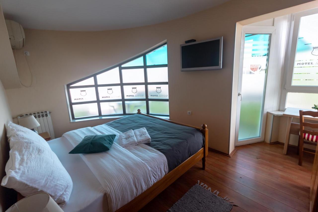 Motel Atos Laktaši エクステリア 写真