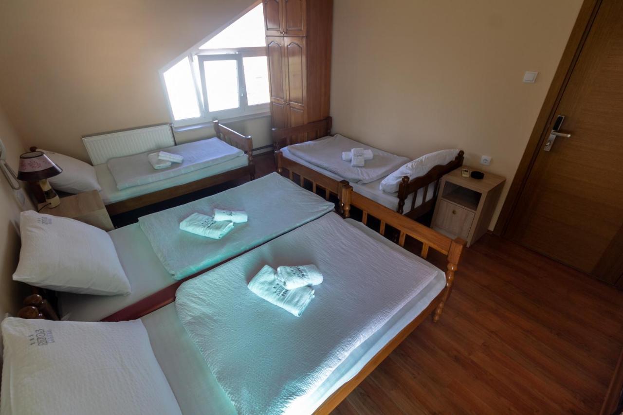 Motel Atos Laktaši エクステリア 写真